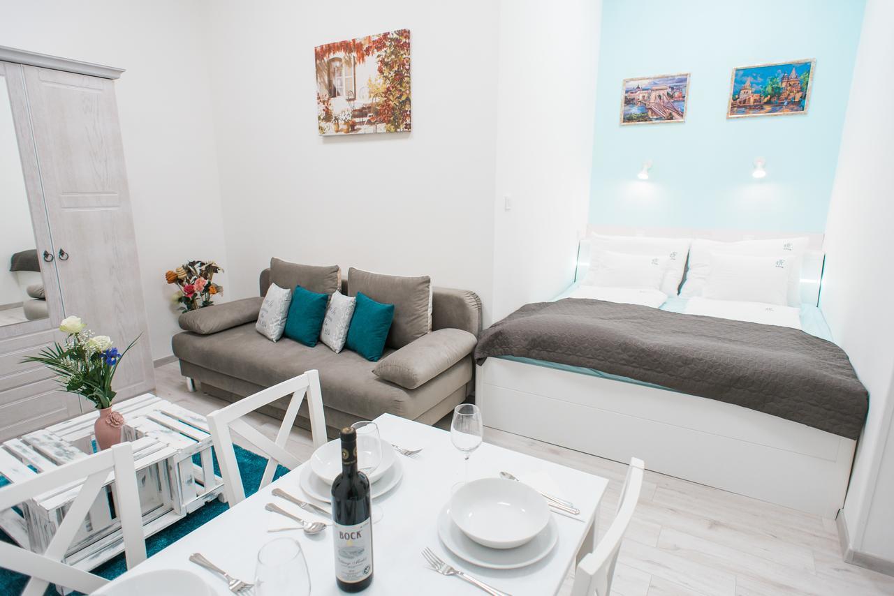 Vintage Apartment In The Center Budapest Luaran gambar